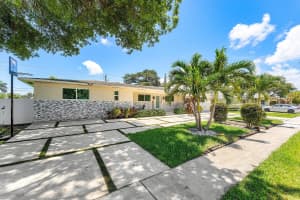 214 5th Street, Dania Beach, FL 33004 - MLS#B26030435