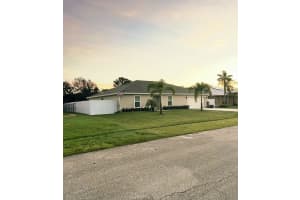 571 Lairo Avenue, Port Saint Lucie, FL 34953 - MLS#B26030510