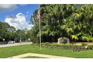 15181 Oak Chase Court, Wellington, FL 33414 - MLS#B26030612