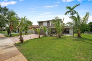 2340 Fairmont Avenue, Miramar, FL 33025 - MLS#B26030654