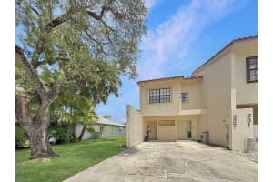 227 45th Avenue, Deerfield Beach, FL 33442 - MLS#B26030673