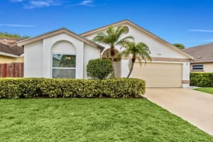 1288 Waterway Cove Drive, Wellington, FL 33414 - MLS#B26030685