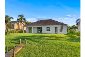 632 Seahouse Drive, Port Saint Lucie, FL 34983 - MLS#B26030710