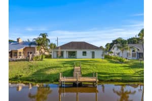 632 Seahouse Drive, Port Saint Lucie, FL 34983 - MLS#B26030710
