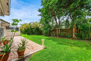 5106 Windsor Parke Drive, Boca Raton, FL 33496 - MLS#B26030724