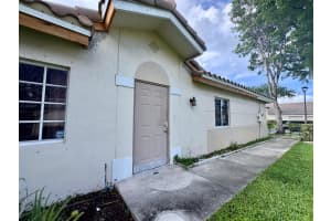 4989 32nd Terrace, Dania Beach, FL 33312 - MLS#B26030780