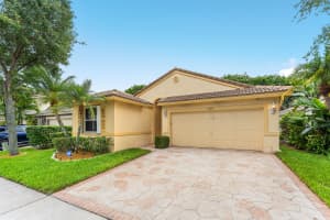 4927 55th Boulevard, Coconut Creek, FL 33073 - MLS#B26030804