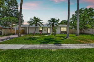 832 Sw 10th Avenue, Boca Raton, Fl 33486, Boca Raton