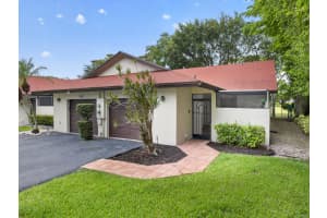 9001 61st Street, Tamarac, FL 33321 - MLS#B26030974