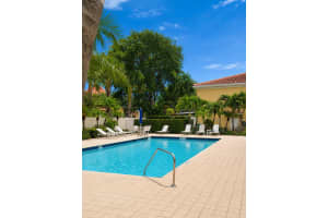 23 Live Oak Circle, Tequesta, FL 33469 - MLS#B26030989
