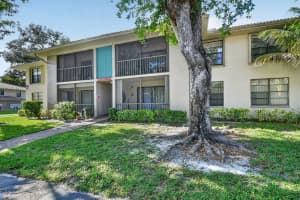 9810 Pineapple Tree Drive, Boynton Beach, FL 33436 - MLS#B26031081