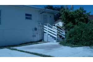900 9th Street, Riviera Beach, FL 33404 - MLS#B26031082