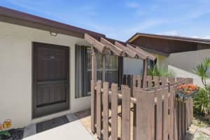 21 V�a De Casas Norte, Boynton Beach, FL 33426, Boynton Beach, FL 33426 - MLS#B26031138