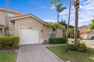 6402 Park Lake Circle, Boynton Beach, FL 33437 - MLS#B26031183