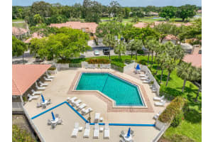 132 Old Meadow Way, Palm Beach Gardens, FL 33418 - MLS#B26031230