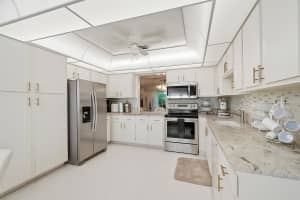 5010 Privet Place, Delray Beach, FL 33484 - MLS#B26031237
