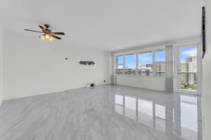 3300 36th Street, Fort Lauderdale, FL 33308 - MLS#B26031244