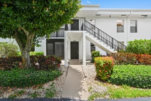 6586 Southurst Terrace, Delray Beach, FL 33446 - MLS#B26031249