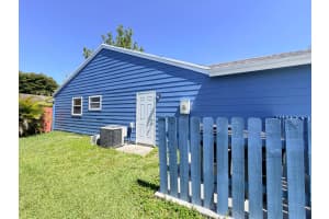 5271 Harwood Lane, Greenacres, FL 33467 - MLS#B26031267