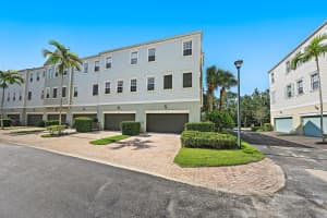 185 Indian Creek Parkway, Jupiter, FL 33458 - MLS#B26031339