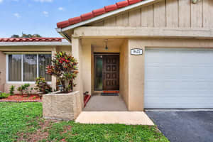 9621 28th Place, Coral Springs, FL 33065 - MLS#B26031357