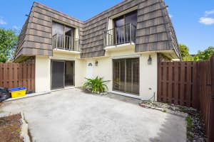 1600 Forest Lakes Circle, West Palm Beach, FL 33406 - MLS#B26031372