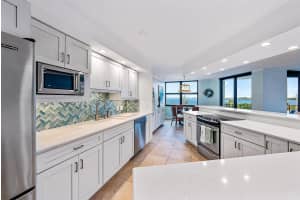 5420 Ocean Drive, Singer Island, FL 33404 - MLS#B26031376