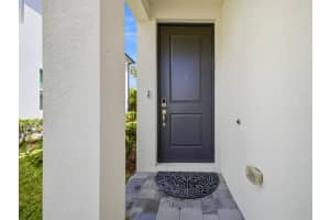 5720 Mentmore Drive, West Palm Beach, FL 33407 - MLS#B26031404