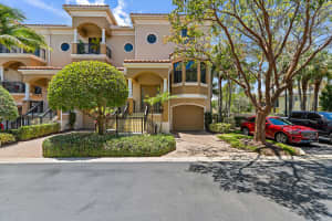 605 Del Sol Circle, Tequesta, FL 33469 - MLS#B26031416