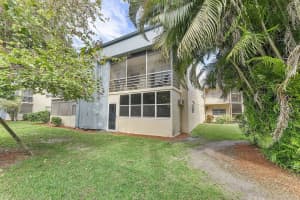 877 Flanders S, Delray Beach, FL 33484, Delray Beach, FL 33484 - MLS#B26031423