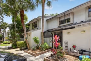 3327 Carambola Circle, Coconut Creek, FL 33066 - MLS#B26031466