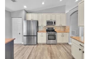 829 Westminster Place, Stuart, FL 34997 - MLS#B26031510