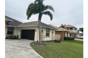2749 Eagle Drive, Port Saint Lucie, FL 34984 - MLS#B26031656