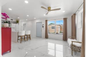 201 28th Court, Boynton Beach, FL 33435 - MLS#B26031692