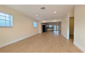 541 68th Way, Hollywood, FL 33024 - MLS#B26031695