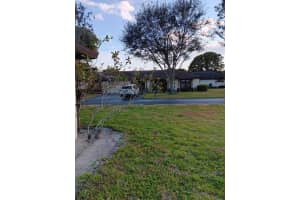 10178 Eaglewood Road, Boynton Beach, FL 33436 - MLS#B26031703