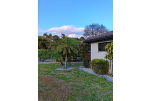 10178 Eaglewood Road, Boynton Beach, FL 33436 - MLS#B26031703