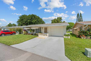 5017 NW 49th Rd, Tamarac, FL 33319, - MLS#B26031814