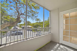 2871 Oakland Forest Drive, Oakland Park, FL 33309 - MLS#B26031837