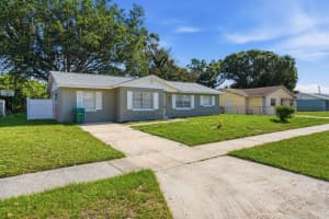311 Essex Drive, Fort Pierce, FL 34946 - MLS#B26031869