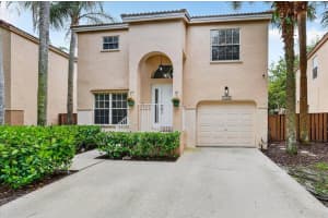 10870 12th Drive, Plantation, FL 33322 - MLS#B26031873