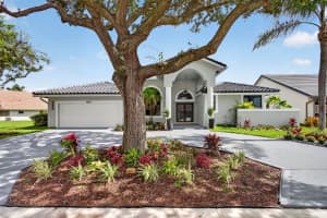 8521 43rd Court, Coral Springs, FL 33065 - MLS#B26031896