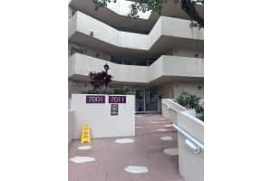 7001 Environ Boulevard 403, Lauderhill, Fl 33319, Lauderhill