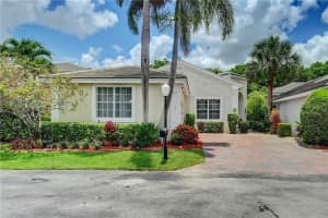 8171 Hampton Wood Drive, Boca Raton, FL 33433 - MLS#B26031947