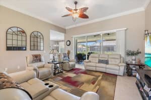 5828 Pine Ridge Circle, Vero Beach, FL 32967 - MLS#B26031978