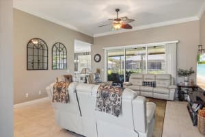 5828 Pine Ridge Circle, Vero Beach, FL 32967 - MLS#B26031978