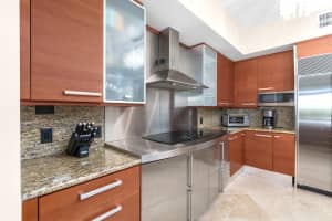 701 21st Avenue, Deerfield Beach, FL 33441 - MLS#B26031988
