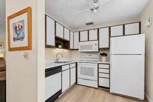 61 Woodland Drive, Vero Beach, FL 32962 - MLS#B26031999