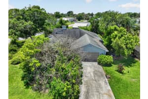 674 Starfish Avenue, Port Saint Lucie, FL 34983 - MLS#B26032065