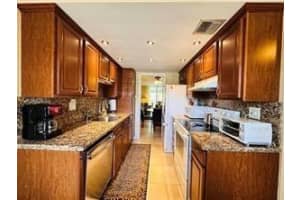 3099 NW 48th Ave #253, Lauderdale Lakes, FL 33313, - MLS#B26032082